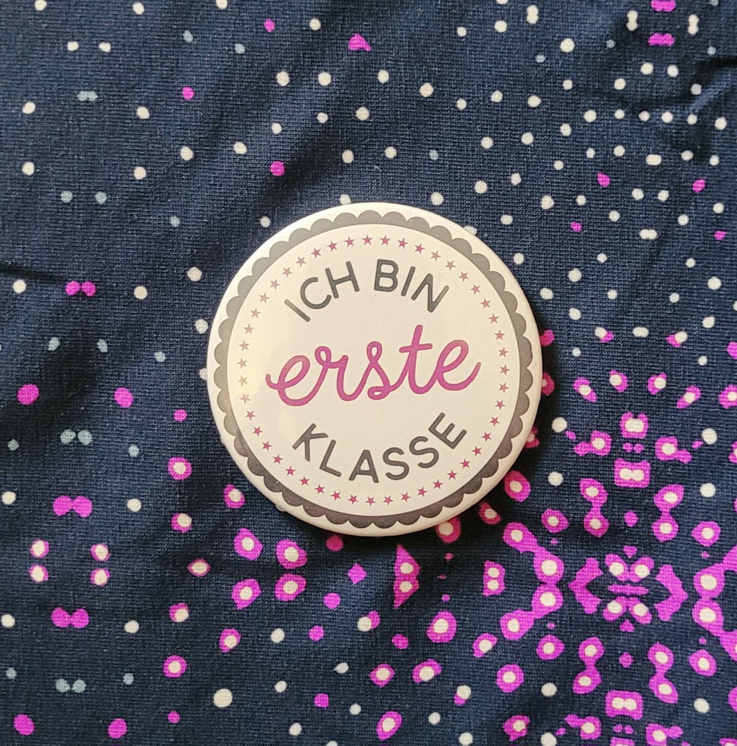 Button Anhänger in Farben zum Ranzen