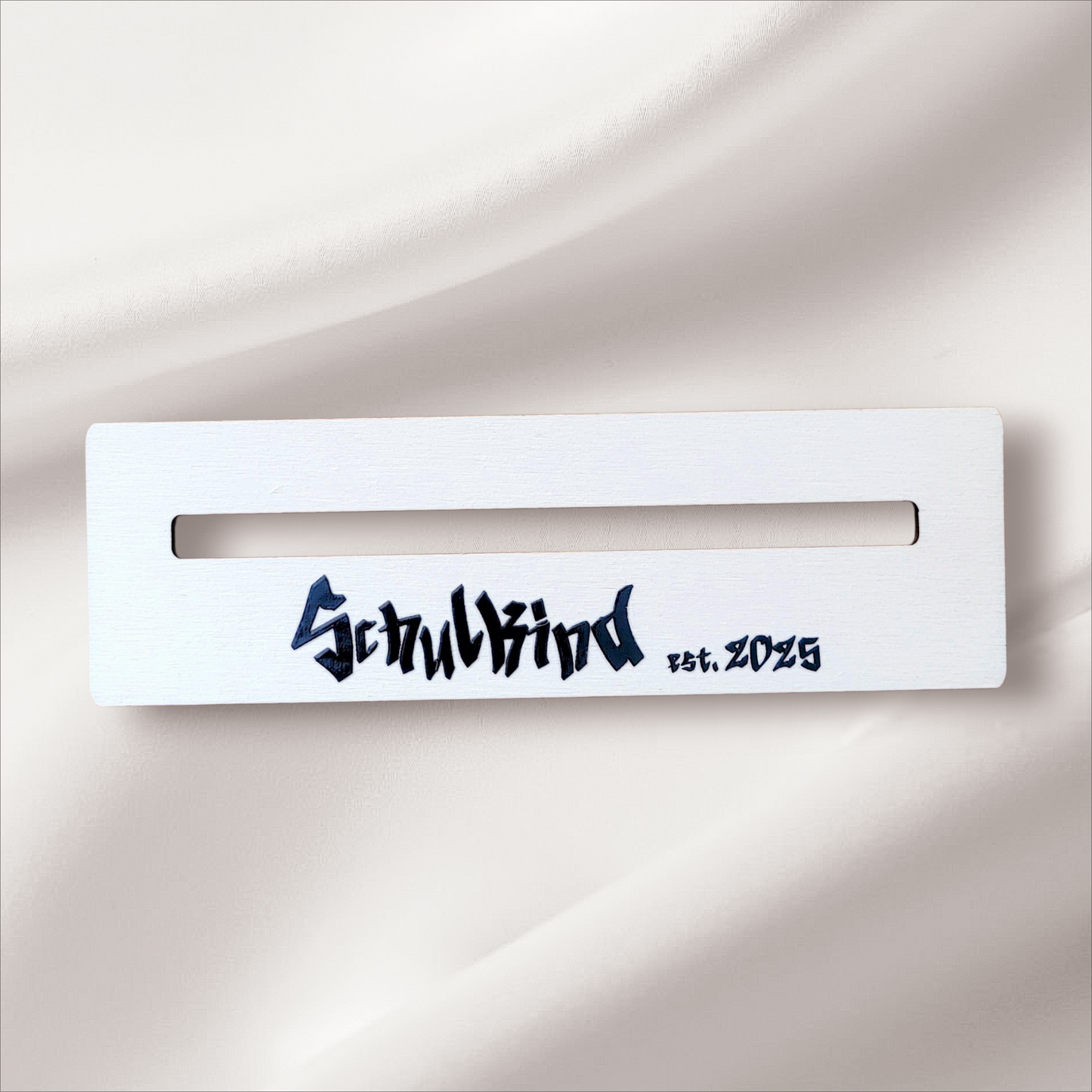 Lesehilfe aus Holz - Schulkind