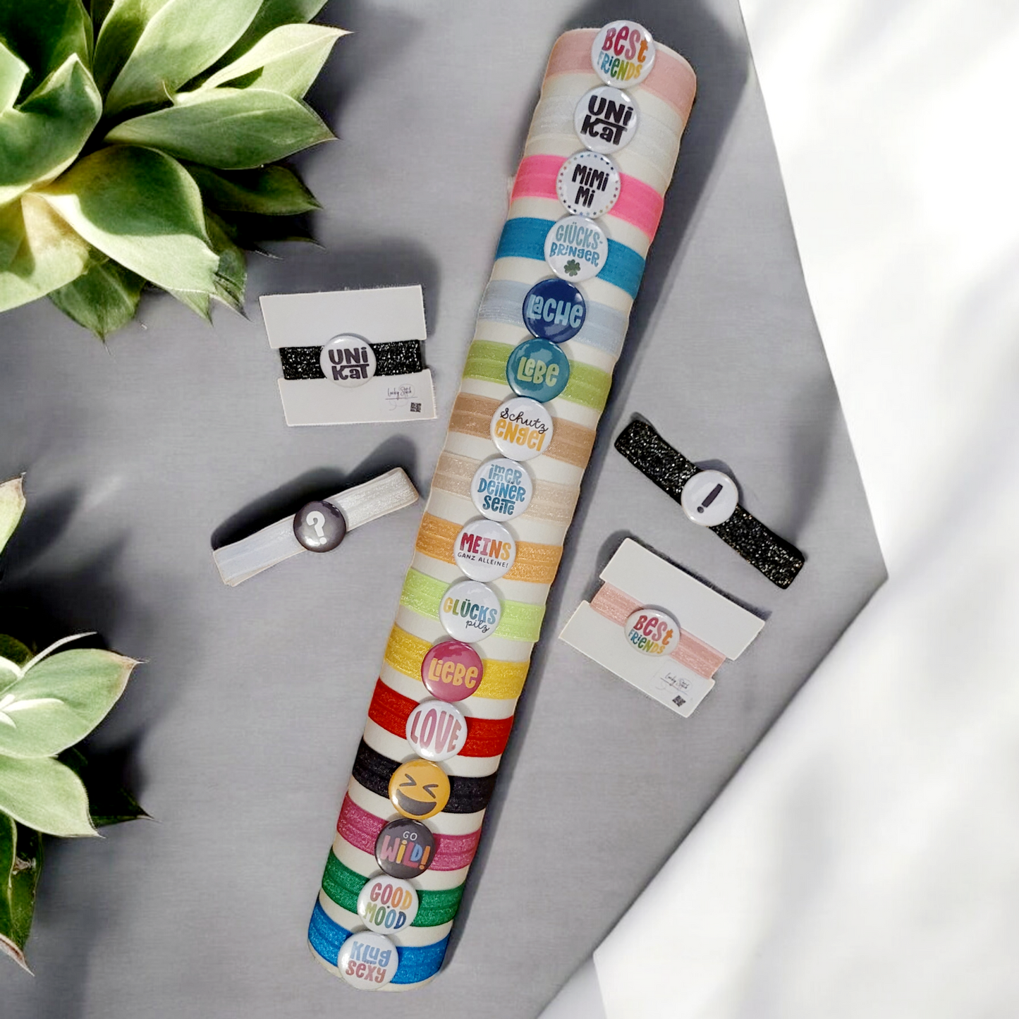 Statement Button Gummiarmband zum knoten