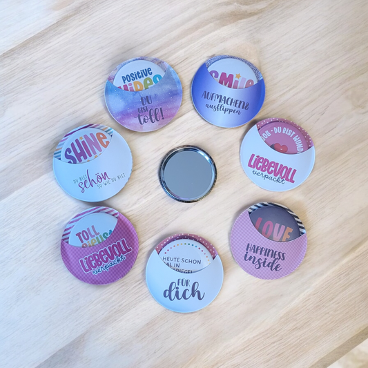 Statement Button Taschenspiegel