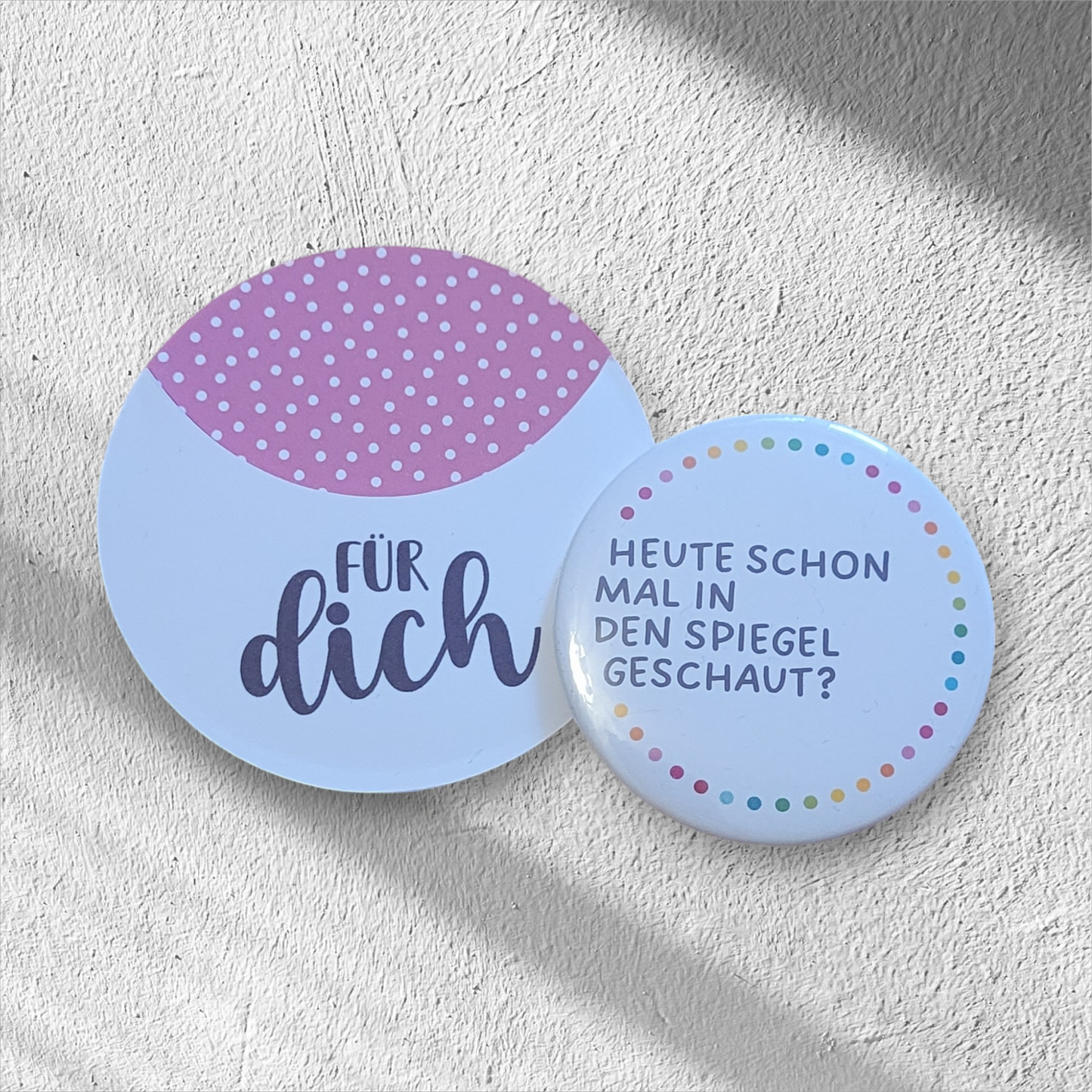 Statement Button Taschenspiegel