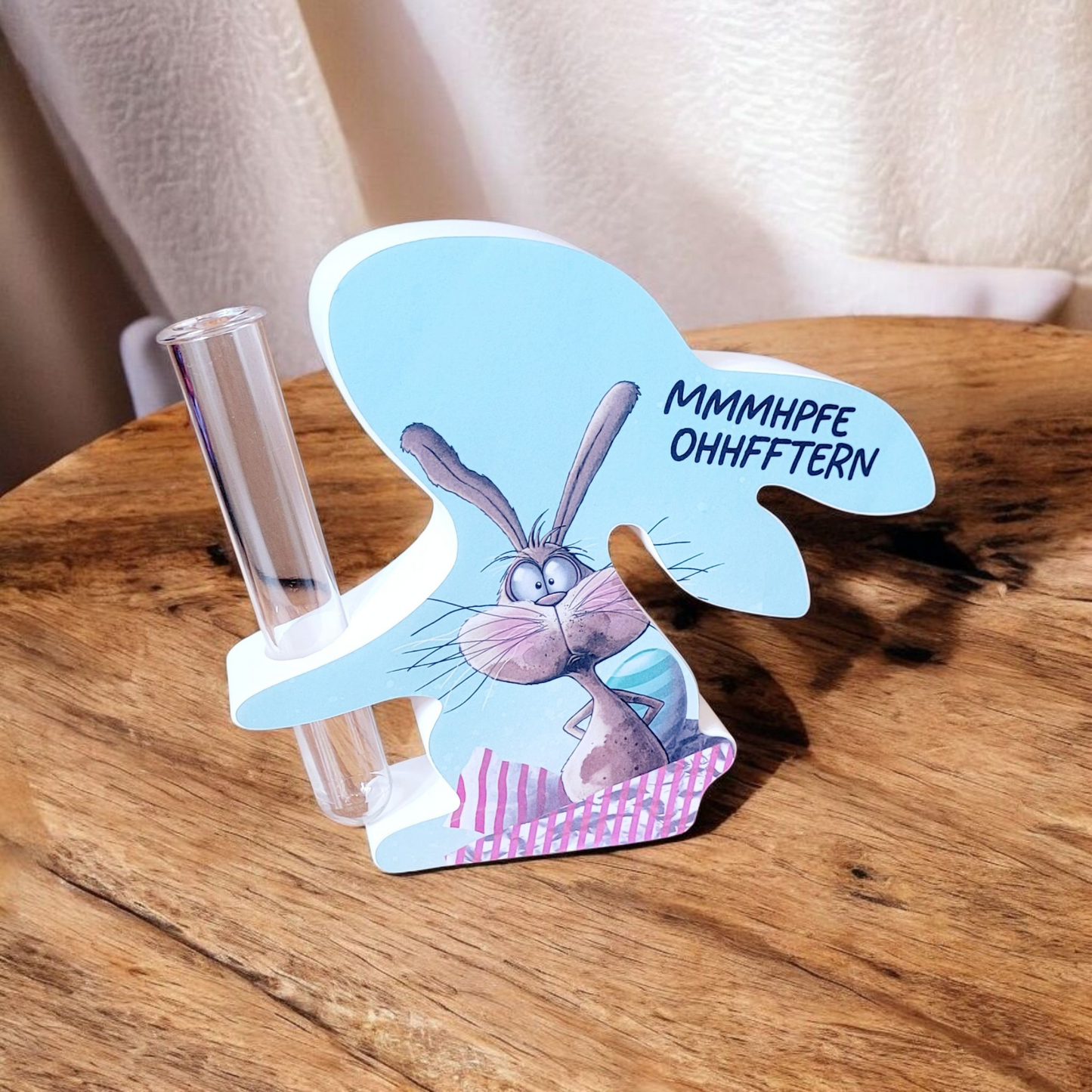 Hase mit Reagenzglas