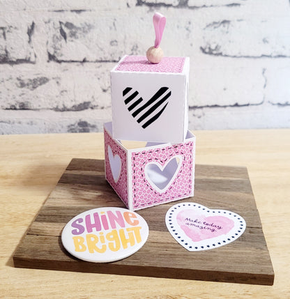 Button Spiegel in raffinierter Geschenkbox