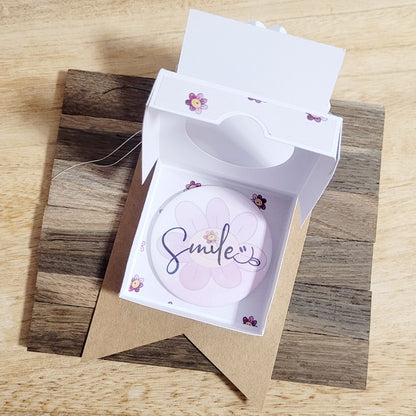 Button Spiegel *Smile* mit Geschenkbox