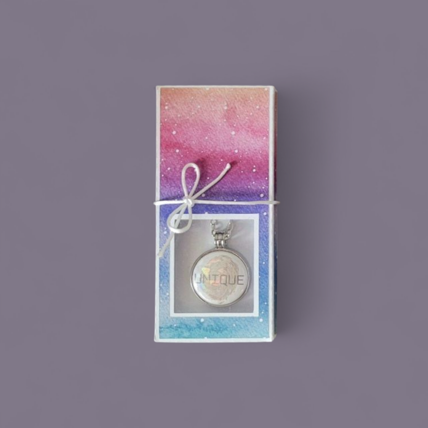 Stylische Statement Button Halskette